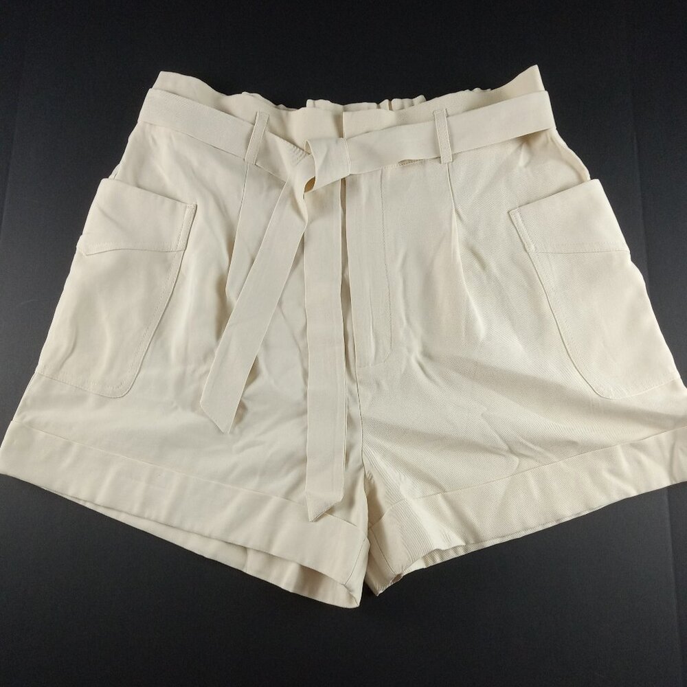Steve Madden Women's Paperbag Utility Short Size Large Oatmeal Cream Belted